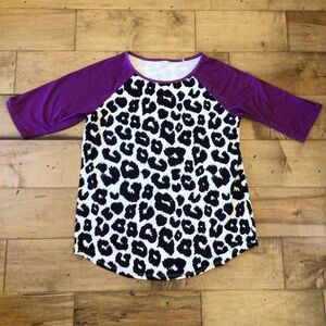 NWOT Penelope Plumm Womens Purple Animal Print Raglan Tee Shirt Top Size Large